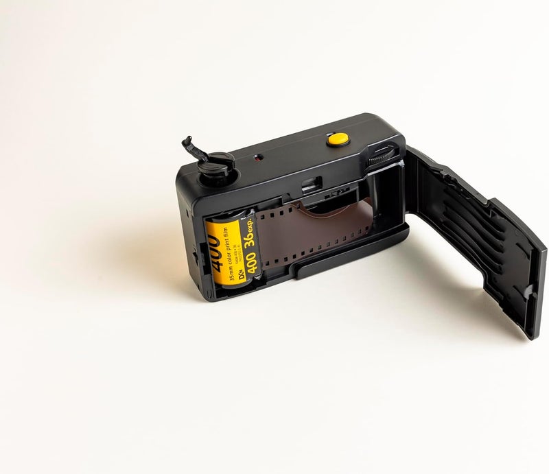 COREX Kakao Friends Reusable 35mm Film Camera [Ryan Edition], Fixed-Focus and Wide Angle, Build in Flash and Compatible with 35mm Color Negative or B/W Film (Film and Battery NOT Included) - Image 4